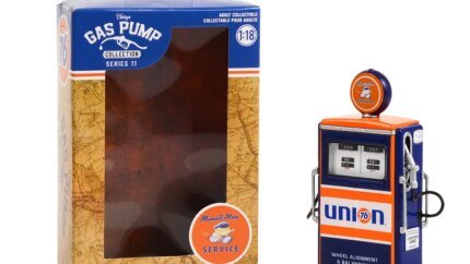 1954 Tokheim 350 Twin Gas Pump Diecast Model - Union 76 Vintage Collectible by Greenlight