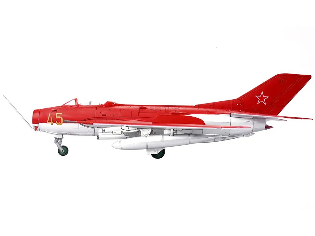 1/72 Diecast MiG-19S Farmer C ‘Yellow 45’ Soviet Air Force Model by Panzerkampf