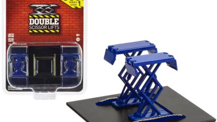Greenlight 1/64 Diecast Blue Double Scissor Lift - Series 1 Automotive Model