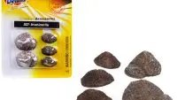 Enhance Your HO Scale Models with Classic Metal Works Dirt & Gravel Piles 5-Piece Set