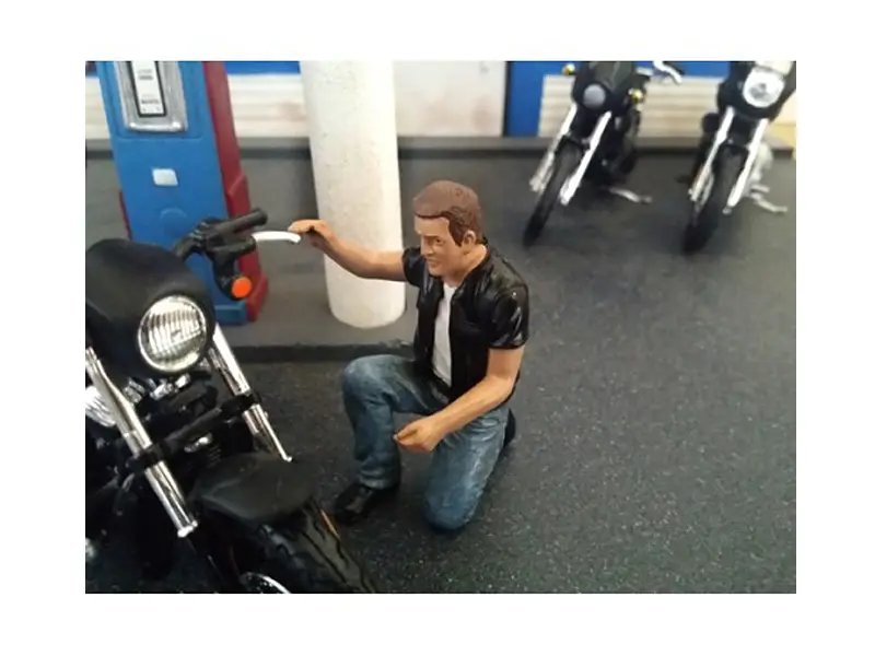 American Diorama Biker Motorman Figure for 1:18 Scale Model Collectors