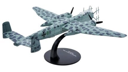 Authentic 1/72 Heinkel HE 219 A-7 UHU Diecast Model - WWII German Fighter