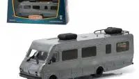 1986 Fleetwood Bounder RV 1/64 Diecast Model by Greenlight - First Cut Edition