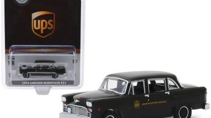 1975 Checker Marathon A11 UPS Diecast Model 1/64 by Greenlight - Hobby Exclusive
