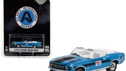 1970 Ford Mustang Mach 1 428 Cobra Jet Convertible Diecast - Greenlight Hobby Exclusive 1/64