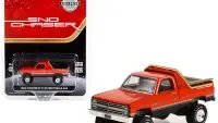 1984 Chevrolet K-10 Scottsdale 4x4 Diecast Model - Red & Black 'Sno Chaser' by Greenlight