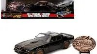 1977 Pontiac Firebird Trans Am Diecast Model - Smokey and the Bandit Replica by Jada