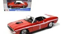 1970 Dodge Challenger R/T Coupe Red & White 1/24 Diecast Model by Maisto