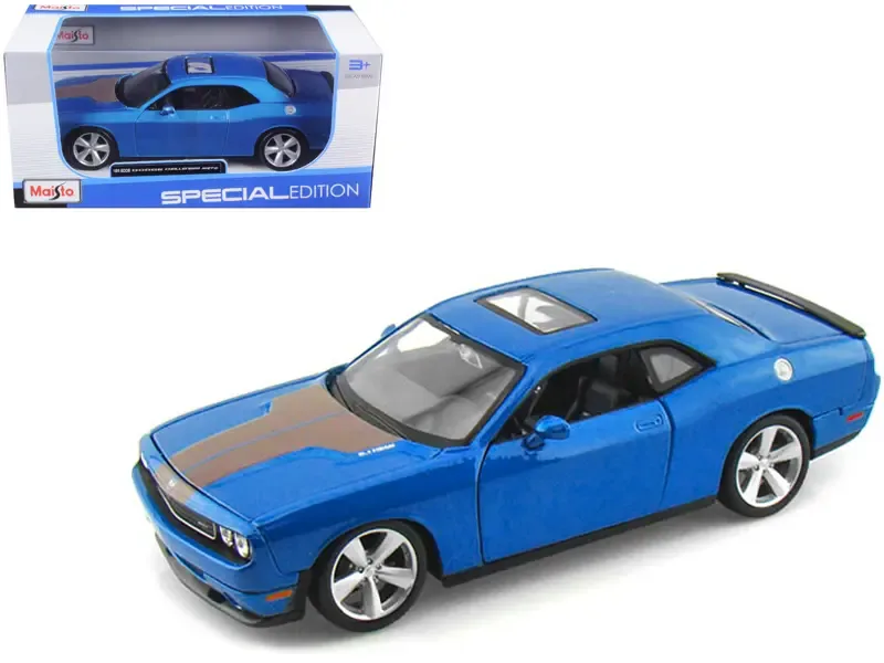2008 Dodge Challenger SRT8 Blue Metallic 1/24 Diecast Model by Maisto – Collectible Car