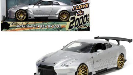 2009 Nissan GT-R R35 Ben Sopra Silver 1/24 Diecast Model Car by Jada – I Love the 2000’s Series