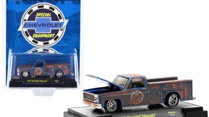 Limited Edition 1975 Chevrolet Silverado Service Truck Diecast Model - 1/64 Scale by M2 Machines