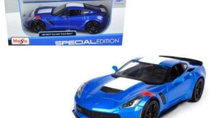 2017 Chevrolet Corvette Grand Sport Blue Metallic 1/24 Diecast Model by Maisto