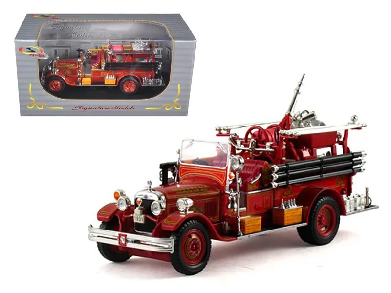 Vintage 1931 Seagrave Fire Engine Truck Red 1/32 Diecast Model by Signature Models