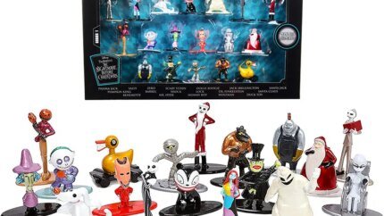 Tim Burton's "The Nightmare Before Christmas" Set of 18 Diecast Figurines "Nano Metalfigs" Series by Jada