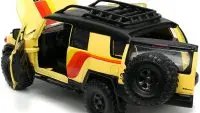 Toyota FJ Cruiser #938 Diecast Model Car 1/24 by Jada - Cream & Black, Roof Rack, Extra Wheels