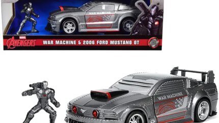 2006 Ford Mustang GT Gray Metallic and War Machine Diecast Figurine "Avengers" "Marvel" Series "Hollywood Rides" Series 1/32 Diecast Model Car by Jada
