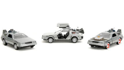 Collectible 'Back to the Future' Delorean Diecast Set - Hollywood Rides 1/32 by Jada