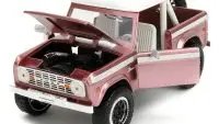 1973 Ford Bronco Pink Metallic Diecast Model 1/24 by Jada - Limited 'Pink Slips' Series