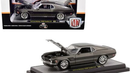 Limited Edition 1970 Ford Mustang Foose Gambler 514 Diecast Model - British Racing Green, 1/24 Scale by M2 Machines