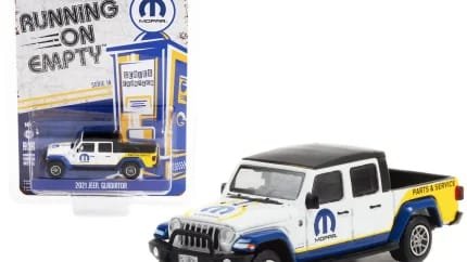 2021 Jeep Gladiator Pickup Truck - White with Matte Black Top & MOPAR Graphics