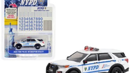 2020 Ford Police Interceptor Utility NYPD Diecast Model 1/64 - Hot Pursuit Series by Greenlight