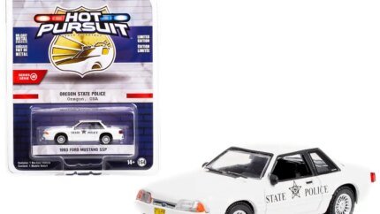 1993 Ford Mustang SSP Police Diecast 1/64 - Oregon State Patrol Hot Pursuit Series 41 by Greenlight