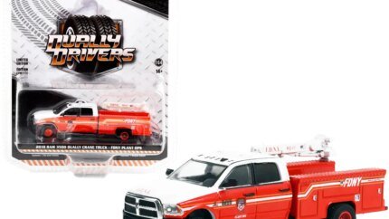 2018 Ram 3500 FDNY Crane Truck Diecast 1/64 Model - Dually Drivers Series 10 by Greenlight