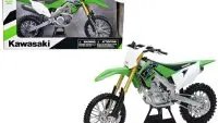2019 Kawasaki KX 450F Green & White 1/6 Diecast Model by New Ray - Perfect Dirt Bike Collectible