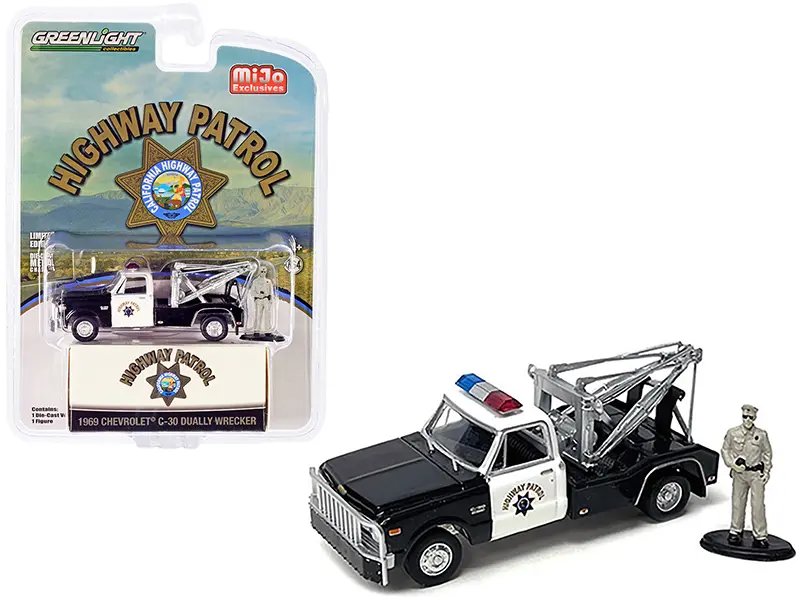 1969 Chevrolet C-30 Dually Wrecker Tow Truck CHP 1/64 Diecast Model by Greenlight with Officer Figurine