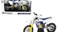 Buy Husqvarna FC450 1/12 Diecast Model - White & Blue by New Ray