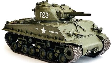 1/72 US Marine Corps M4A3 Flamethrower Tank Model - Dragon Armor Series