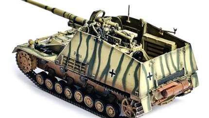 1/72 German Sd.Kfz.164 Nashorn Armored Vehicle Model - Dragon Armor Series