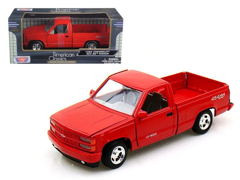 1992 Chevrolet SS 454 Red Pickup Truck 1/24 Diecast Model by Motormax