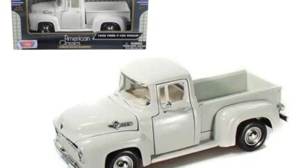 1956 Ford F-100 Pickup Truck White 1/24 Diecast Model by Motormax - Classic Collectible