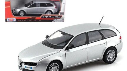 Alfa Romeo 159 SW Silver 1/24 Diecast Model by Motormax - Premium Collectible Car