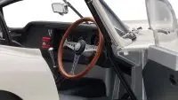 Jaguar Lightweight E Type Roadster RHD White 1/18 Model Car by Autoart - Premium Collectible