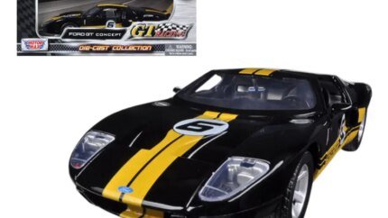 Ford GT #6 GT Racing 1/24 Diecast Car Model by Motormax - Perfect Collectible for Racing Enthusiasts
