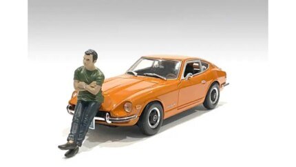 American Diorama 'Car Meet 2' Figurine II for 1/24 Scale Models - Perfect Detailing Accessory