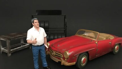 Realistic Mechanic Manager Tim Figure for 1:24 Scale Models by American Diorama