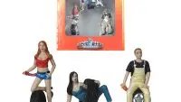 Val, Andie & Derek Tire Brigade 1/24 Figurine Set by Motorhead Miniatures