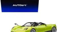 Pagani Huayra Roadster Verde Firenze Green 1/18 Model Car by Autoart with Luggage Set