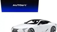 Stunning Lexus LC500 White Metallic 1/18 Model Car by Autoart – Premium Collectible