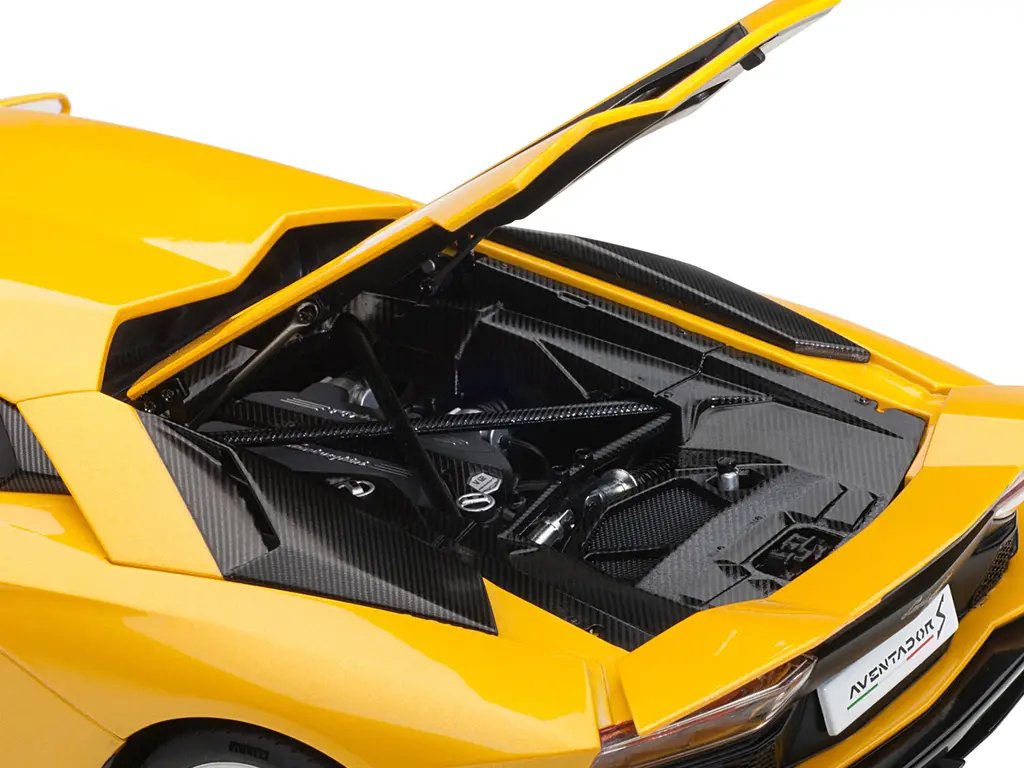 Stunning Lamborghini Aventador S Giallo Orion 1/18 Model Car by Autoart - Pearl Yellow Perfection 2 Stunning Lamborghini Aventador S Giallo Orion 1/18 Model Car by Autoart - Pearl Yellow Perfection - Image 2
