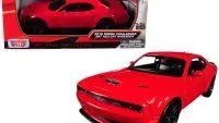 Buy 2018 Dodge Challenger SRT Hellcat Widebody Red 1/24 Diecast Model by Motormax