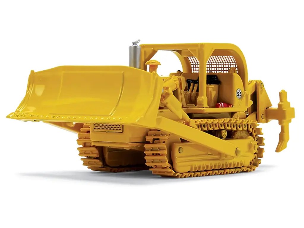 Powerful International Harvester TD-25 Crawler: Ultimate Heavy-Duty Earthmover
