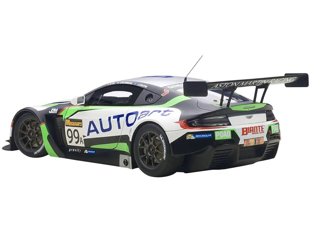 1/18 Aston Martin V12 Vantage Bathurst 2015 #99 Model by Autoart