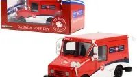 Canada Post LLV 1/24 Diecast Model - Red & White Postal Delivery Vehicle by Greenlight