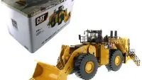 CAT Caterpillar 994K Wheel Loader 1/50 Diecast Model with Rock Bucket & Operator - High Line Series by Diecast Masters