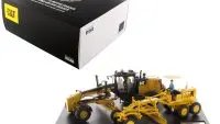 Diecast Masters Evolution Series: Cat Caterpillar No. 12 & 12M3 Motor Grader 1/50 Models Set