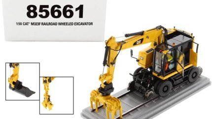 CAT Caterpillar M323F Railroad Excavator 1/50 Diecast Model - Safety Yellow High Line Series